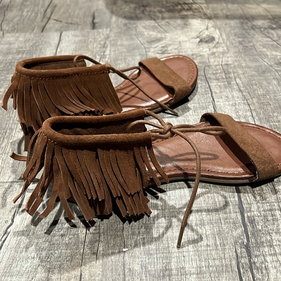 MIA sandals - Picture 1 of 7